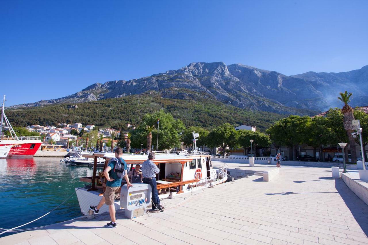 Apartments Mia Baška Voda Exterior foto