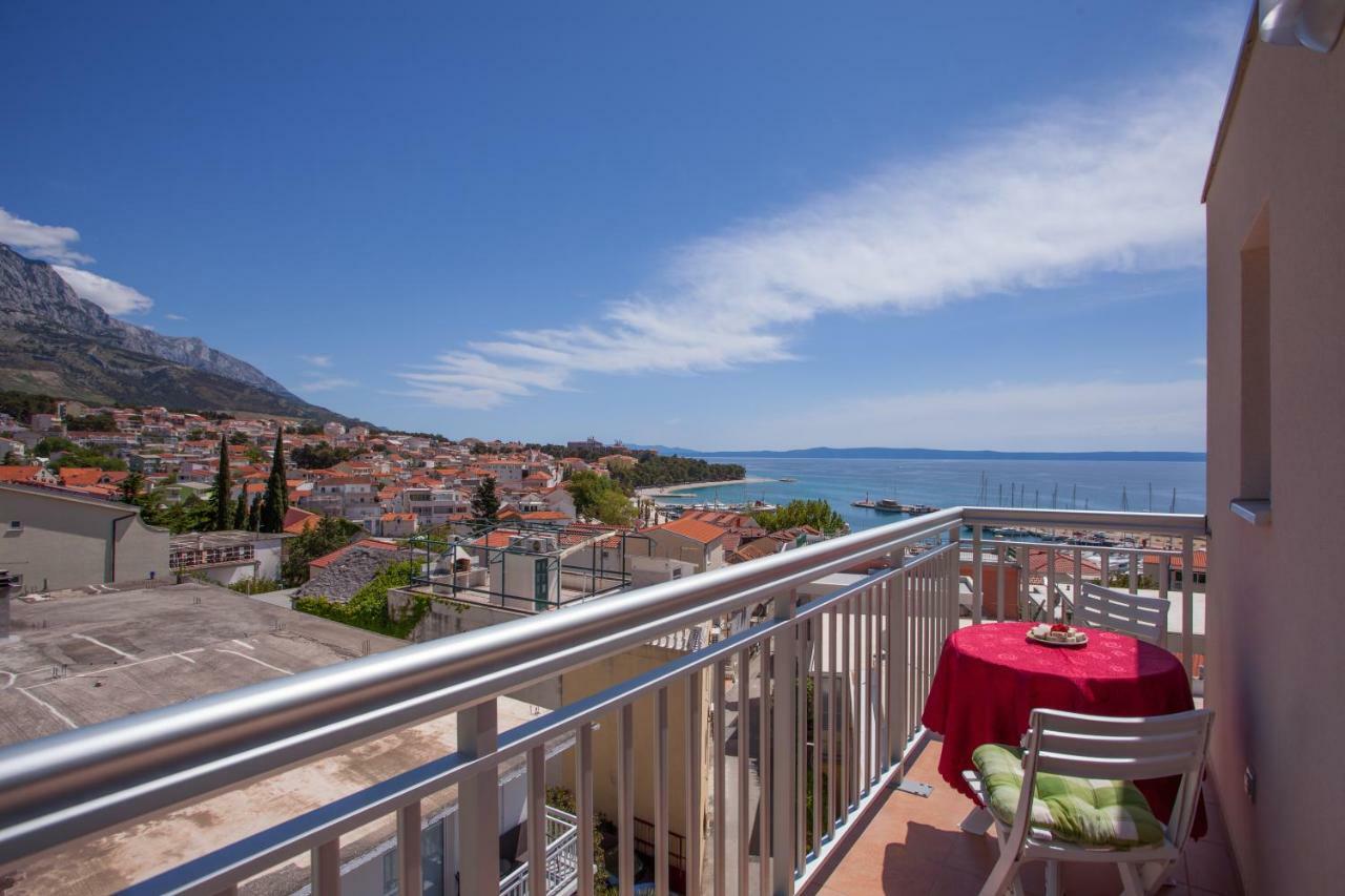 Apartments Mia Baška Voda Exterior foto